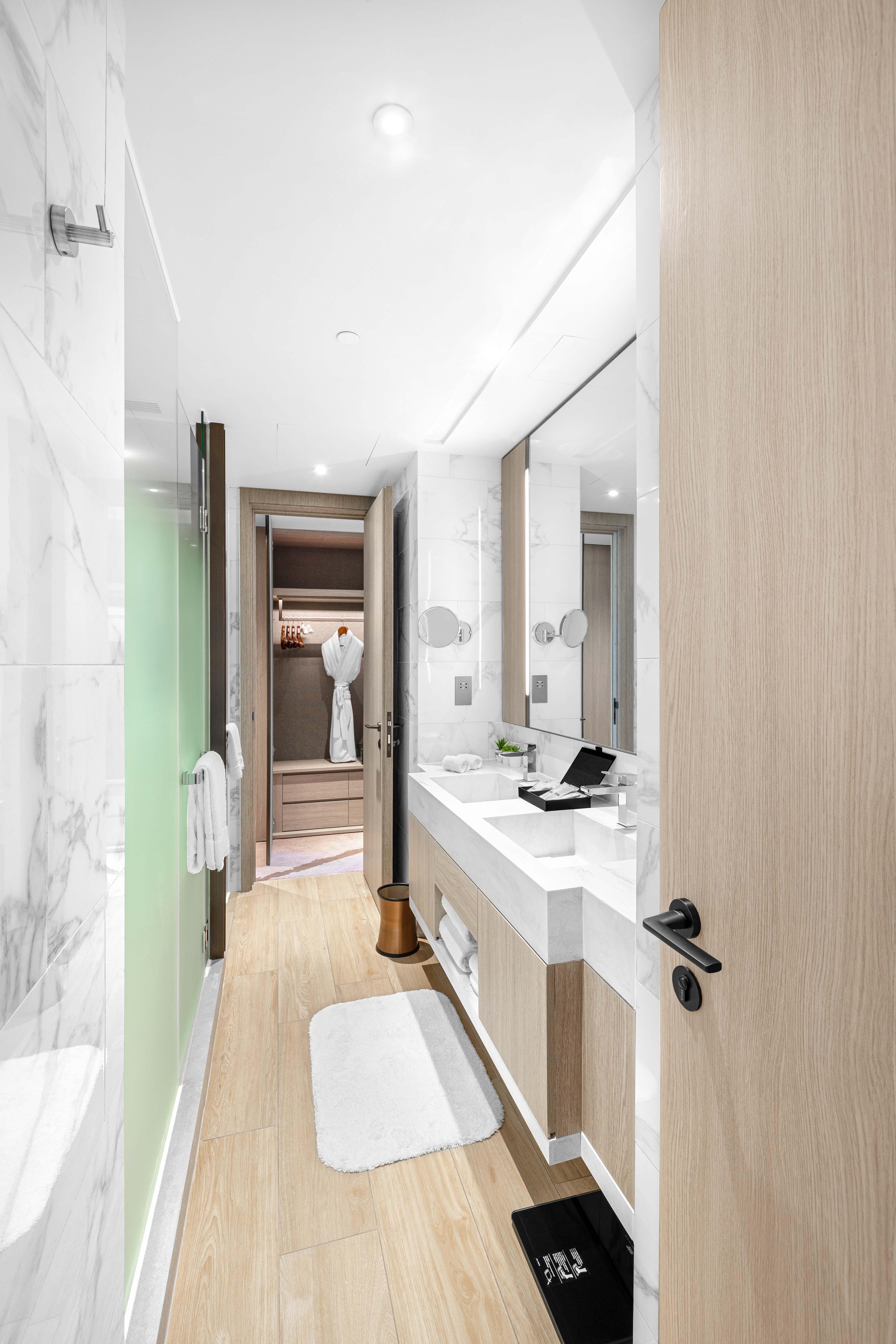 Alva Hotel By Royal Hong Kong Luaran gambar Bathroom